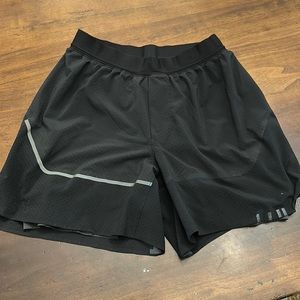 Adult Small Lululemon lined black shorts